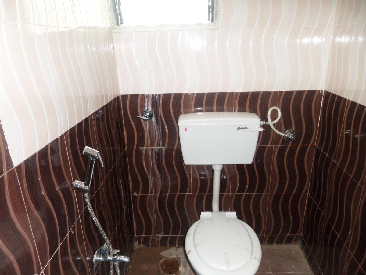 Hotel Riya-Raj Lodging Titwala Chambre photo